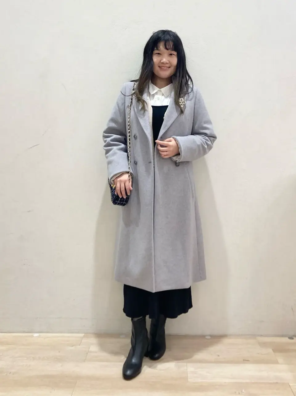 ANY SIS 川根　彩 コーディネート画像