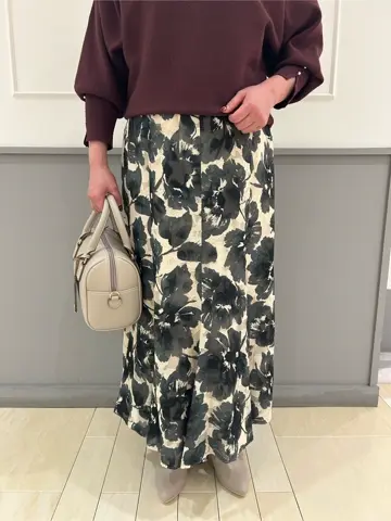 ANY SIS 堀部 コーディネート画像