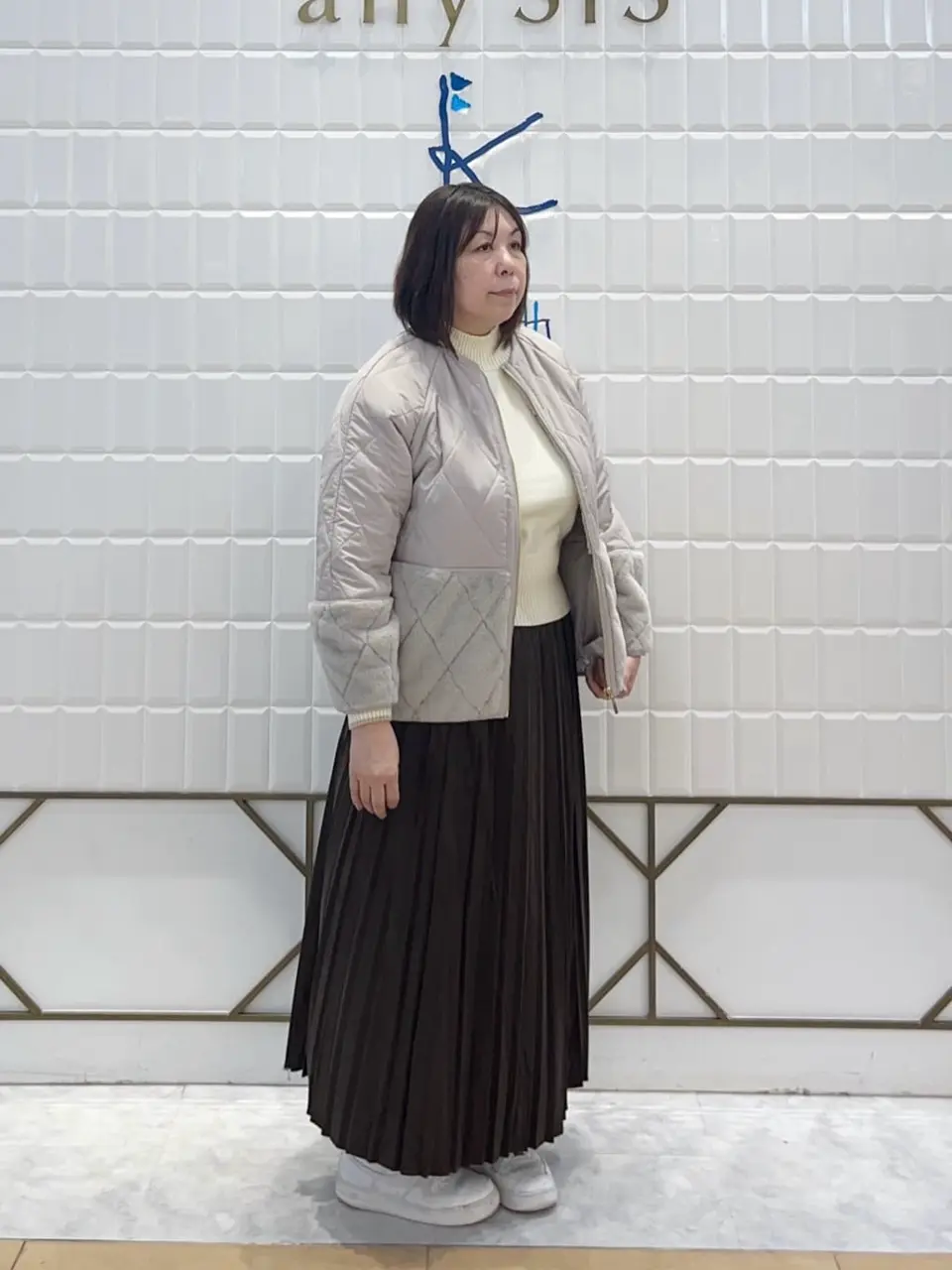 ANY SIS 西田 コーディネート画像