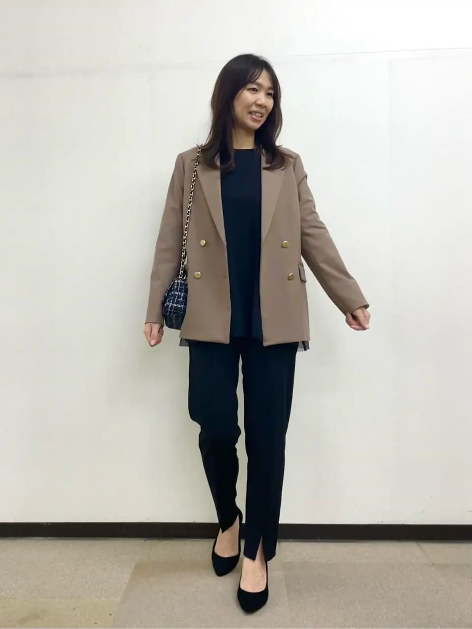 ANY SIS 小山 コーディネート画像