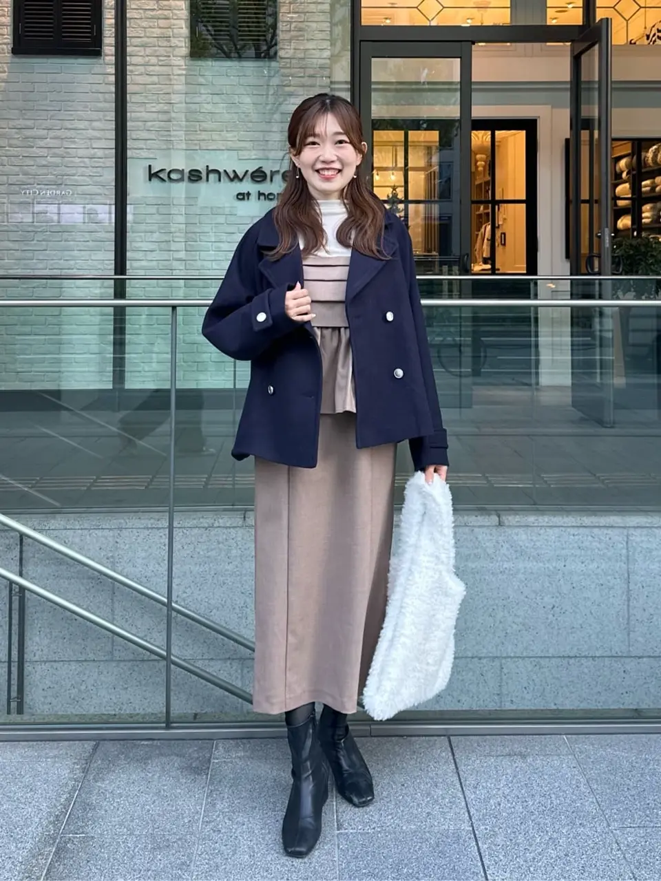 ANY SIS みぃ コーディネート画像