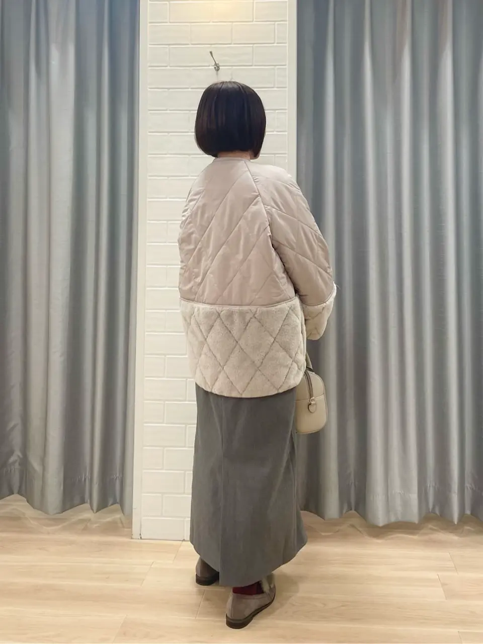 ANY SIS 丸岡 コーディネート画像