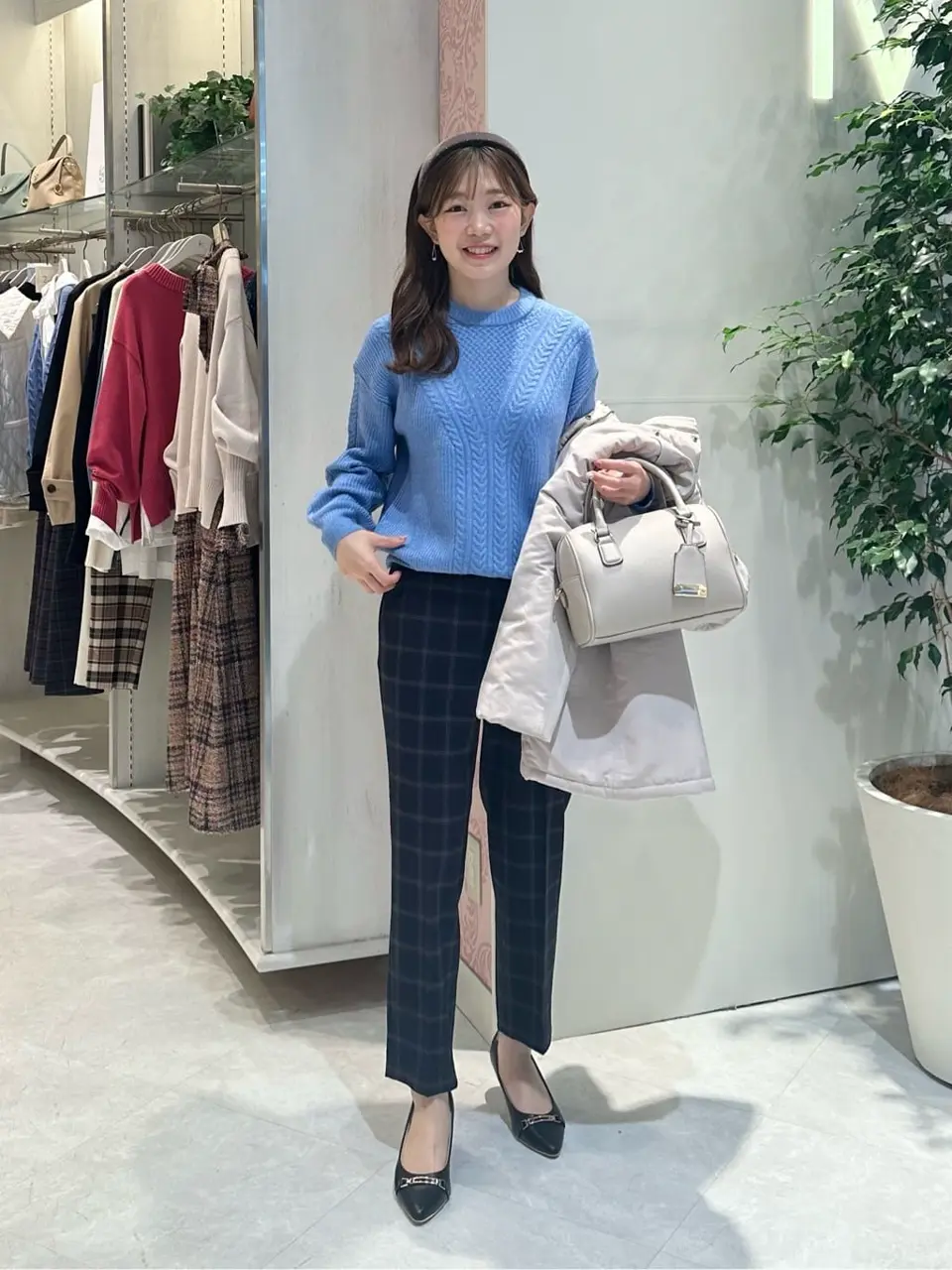 ANY SIS みぃ コーディネート画像