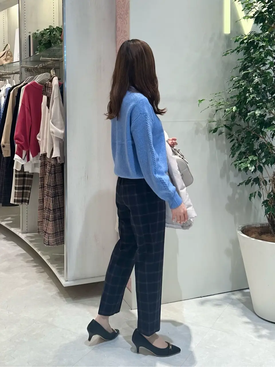 ANY SIS みぃ コーディネート画像