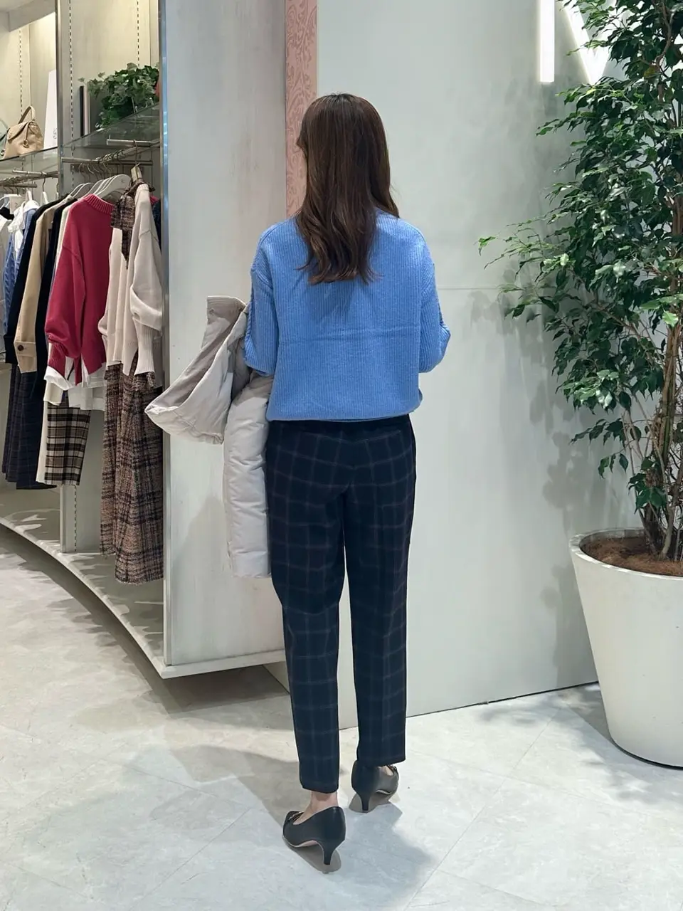 ANY SIS みぃ コーディネート画像