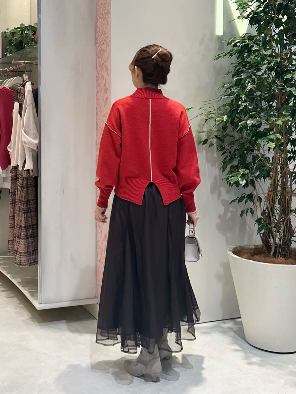 ANY SIS みぃ コーディネート画像