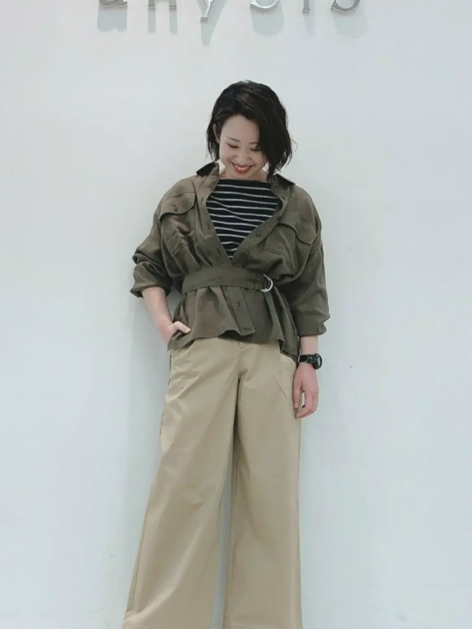 ANY SIS スタッフ コーディネート画像