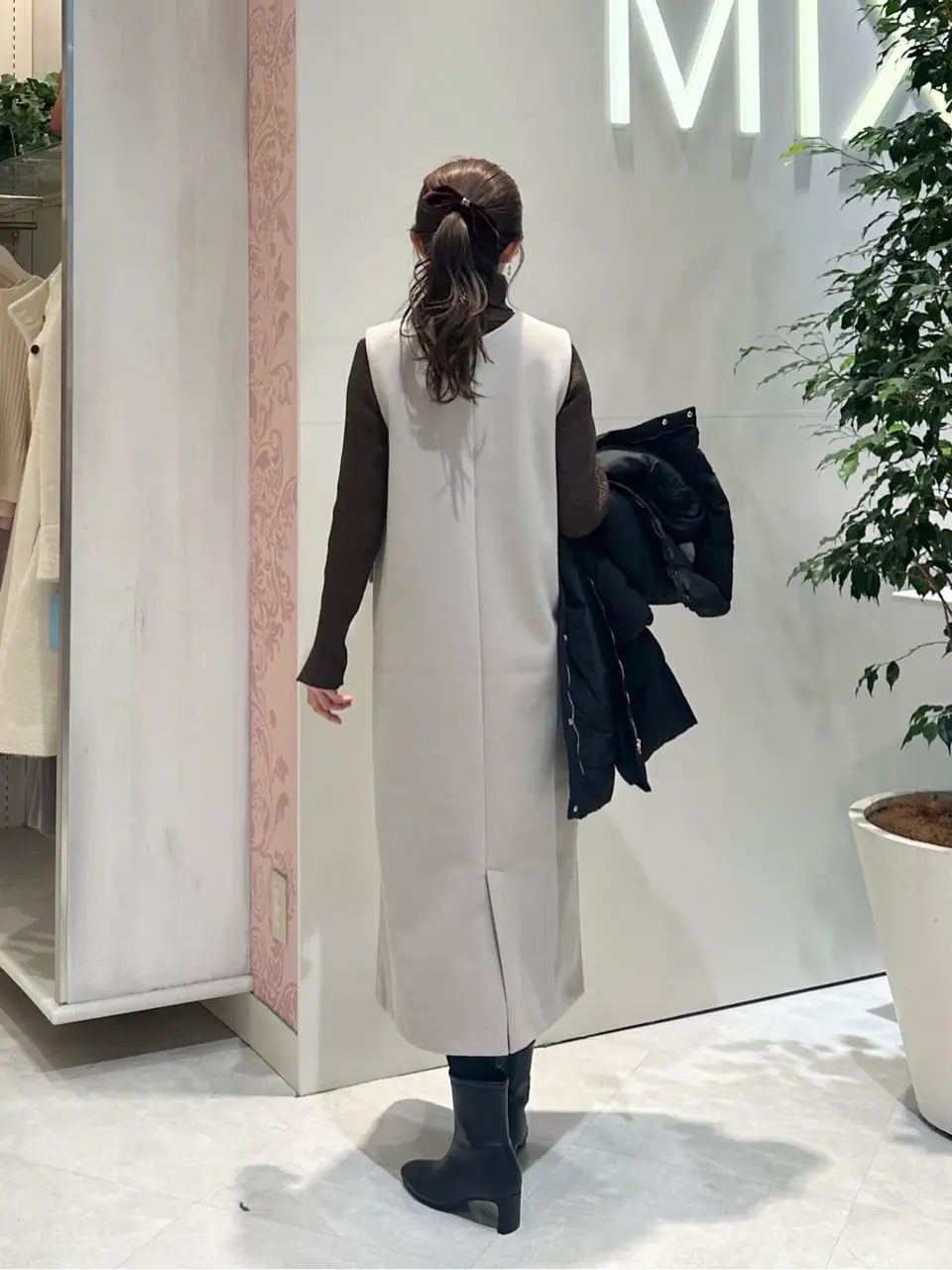 ANY SIS みぃ コーディネート画像