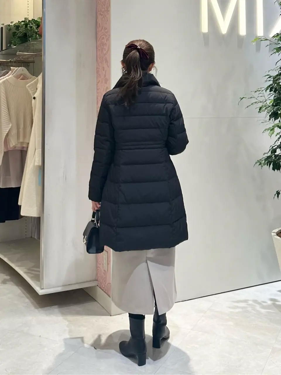 ANY SIS みぃ コーディネート画像