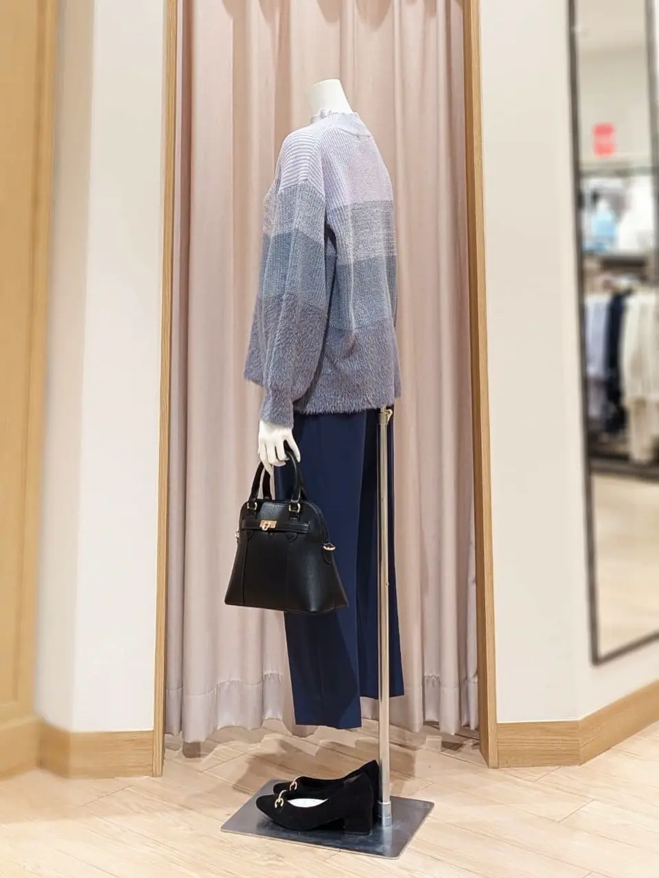 ANY SIS 岩田 コーディネート画像