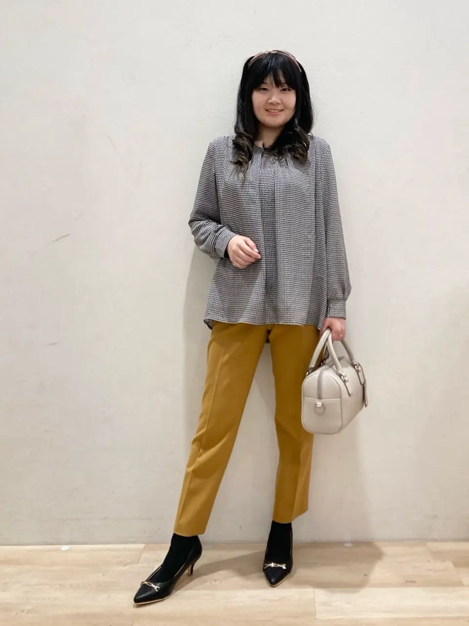 ANY SIS 川根　彩 コーディネート画像