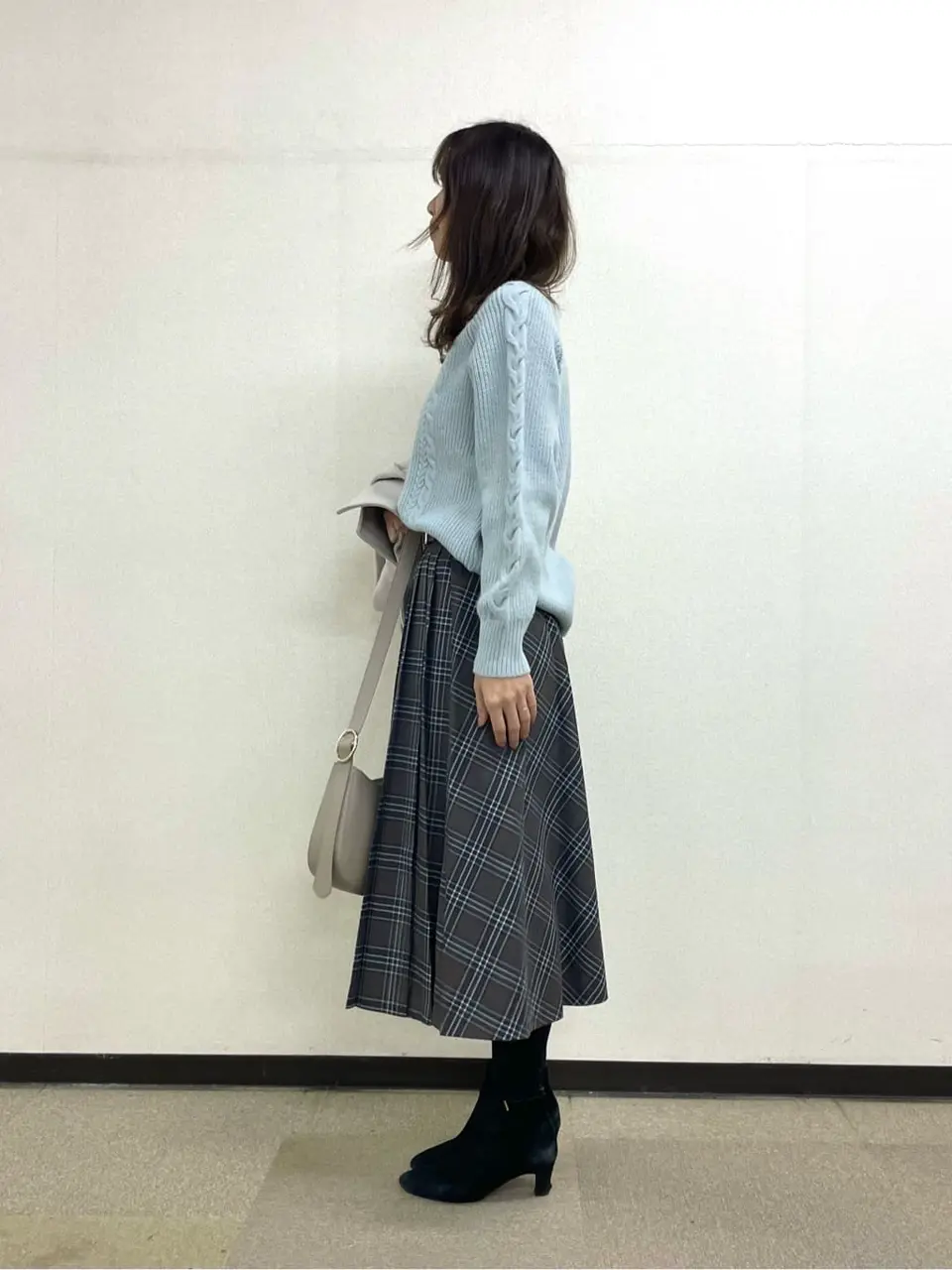 ANY SIS 小山 コーディネート画像