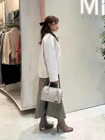 ANY SIS みぃ コーディネート画像