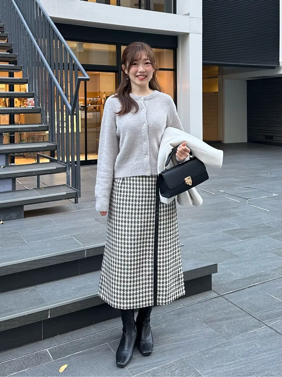 ANY SIS みぃ コーディネート画像