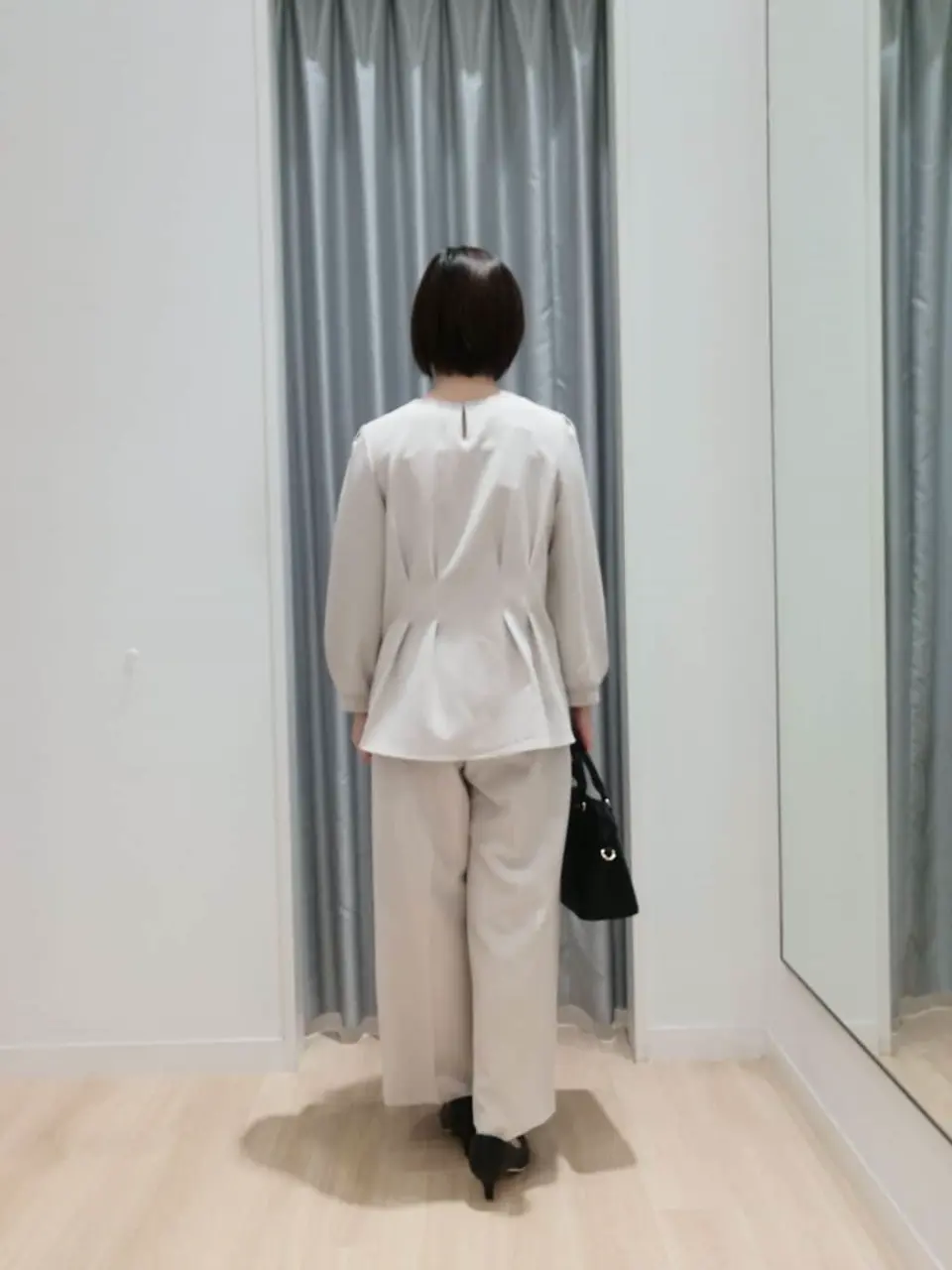 ANY SIS N コーディネート画像