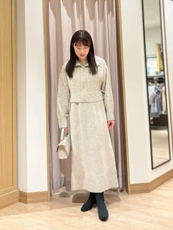 ANY SIS 濱口 コーディネート画像