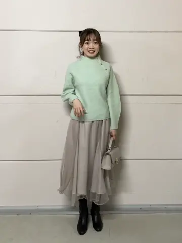 ANY SIS みぃ コーディネート画像