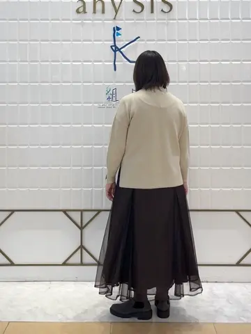 ANY SIS 西田 コーディネート画像