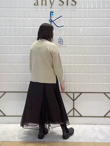 ANY SIS 西田 コーディネート画像