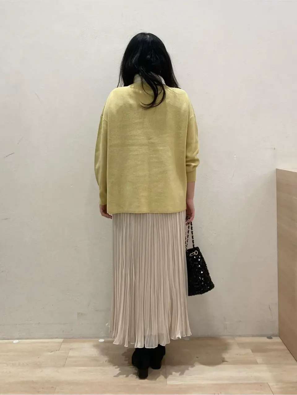 ANY SIS 川根　彩 コーディネート画像