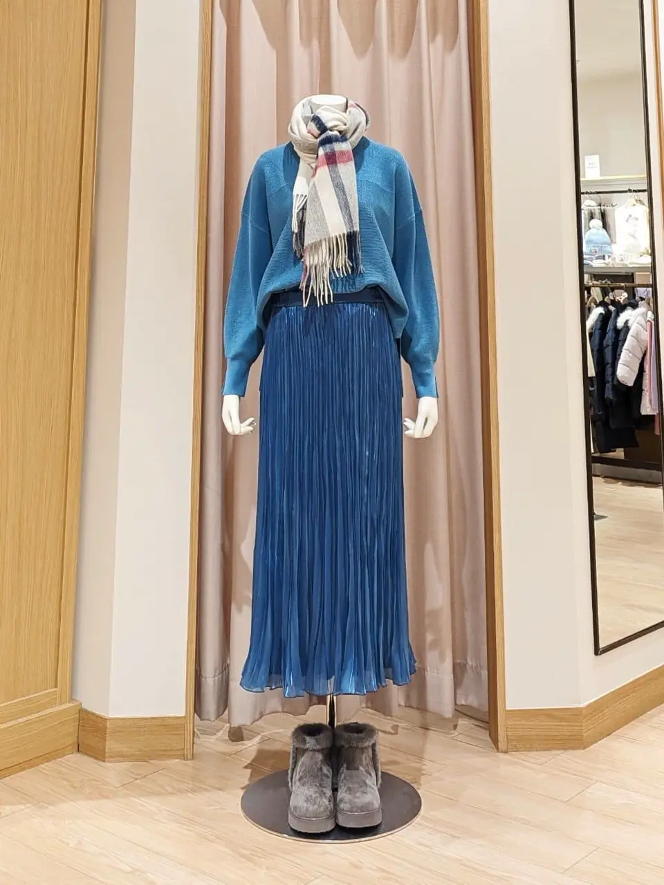 ANY SIS 岩田 コーディネート画像