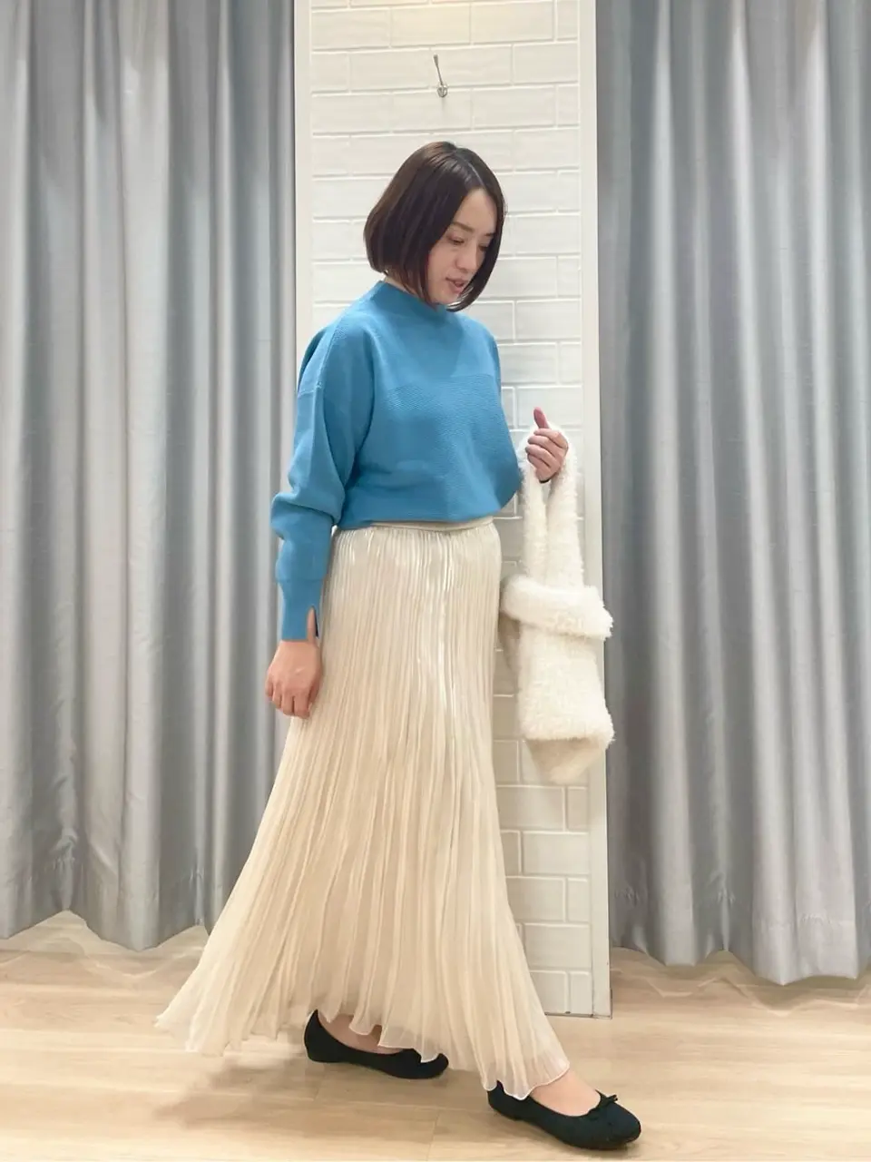 ANY SIS 丸岡 コーディネート画像