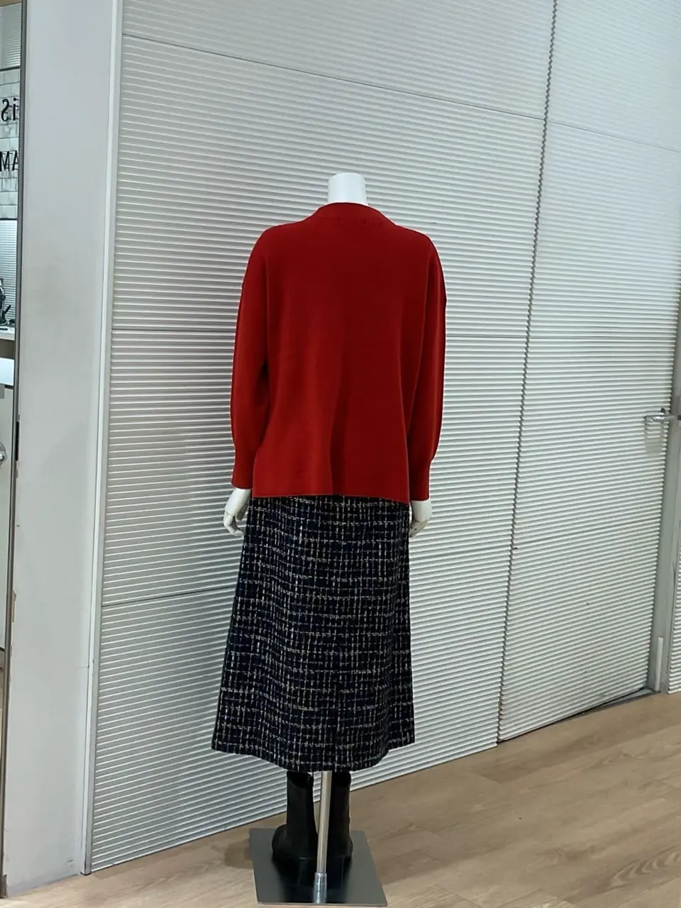 ANY SIS こばやし コーディネート画像