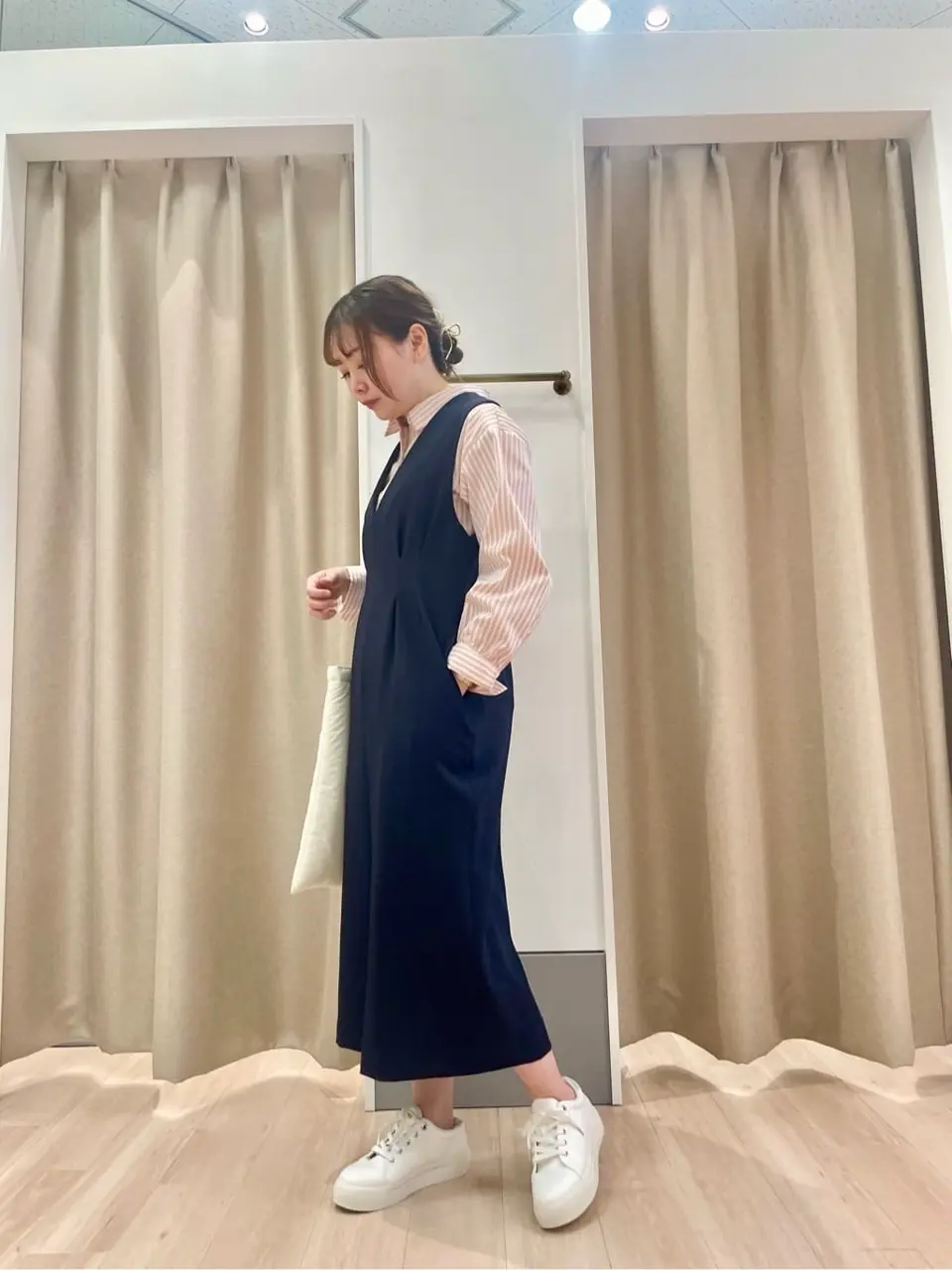 ANY SIS 笠羽 コーディネート画像