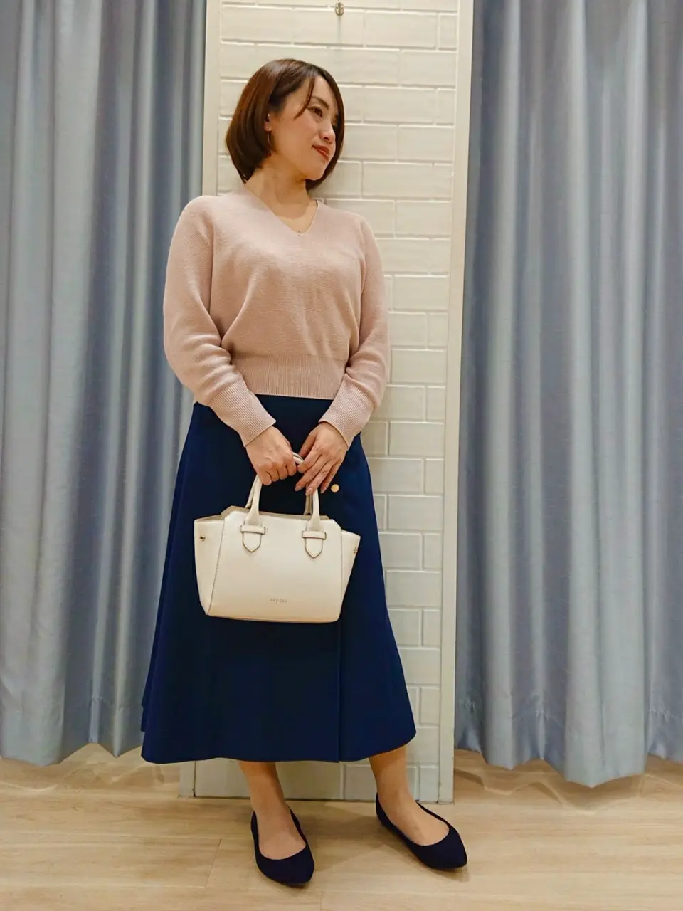 ANY SIS 丸岡 コーディネート画像