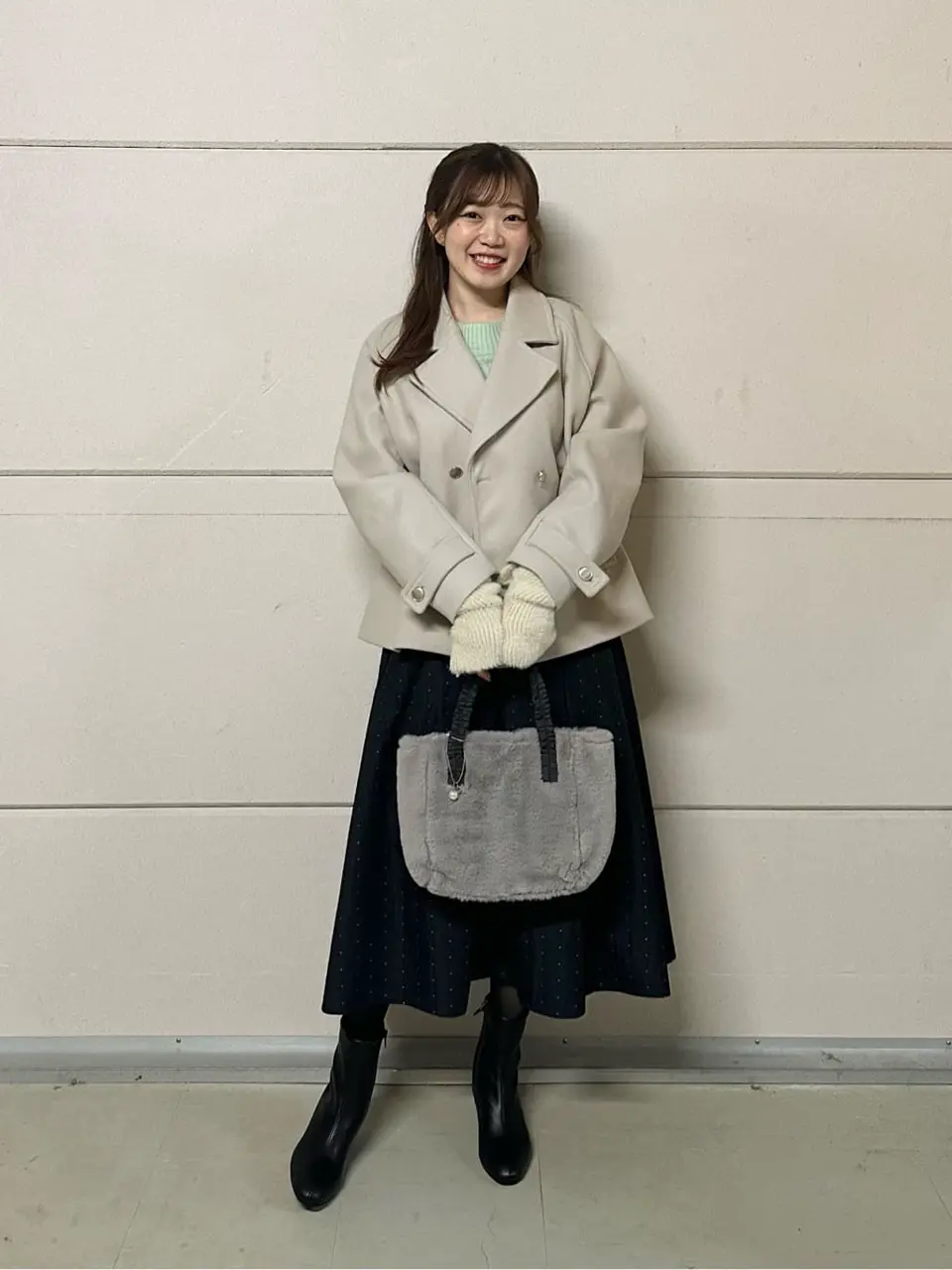 ANY SIS みぃ コーディネート画像