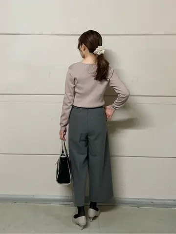 ANY SIS みぃ コーディネート画像