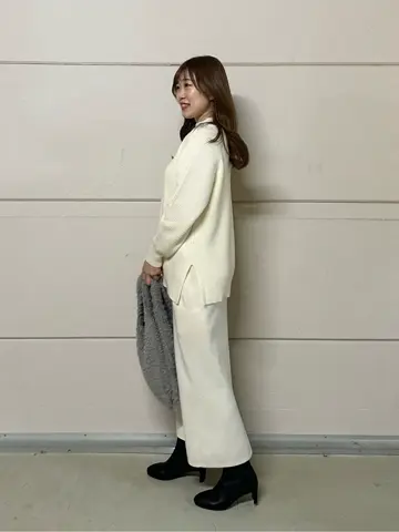 ANY SIS みぃ コーディネート画像