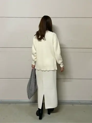 ANY SIS みぃ コーディネート画像