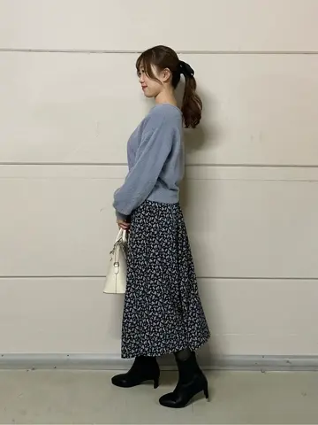 ANY SIS みぃ コーディネート画像