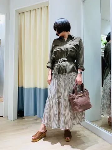 ANY SIS スタッフ コーディネート画像