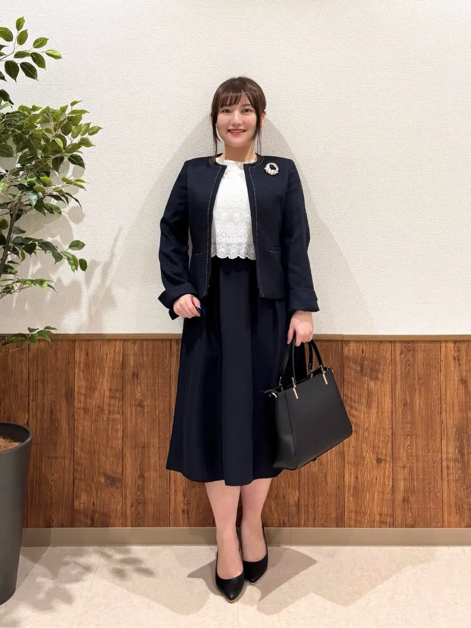 ANY SIS スタッフ コーディネート画像