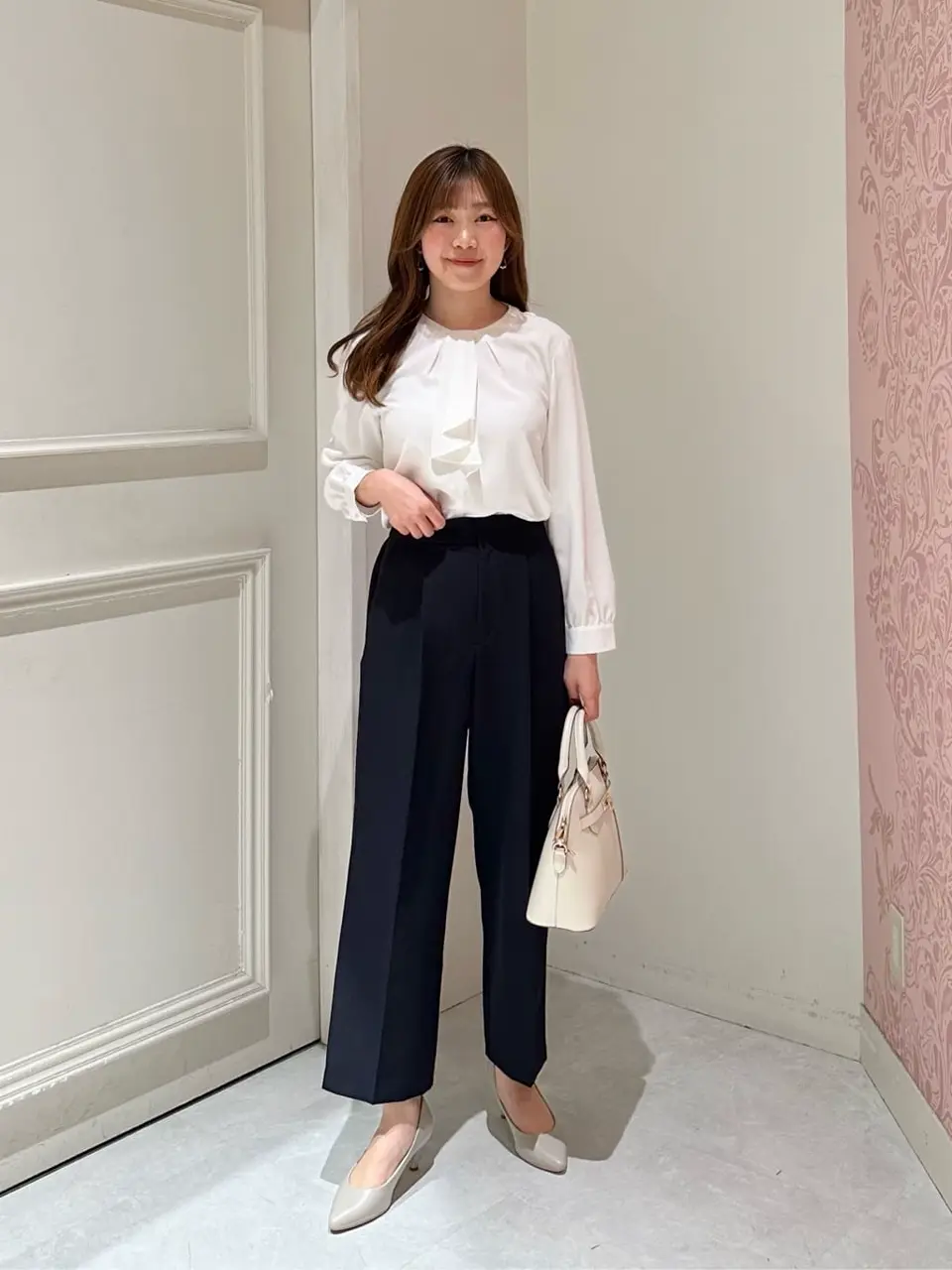 ANY SIS みぃ コーディネート画像