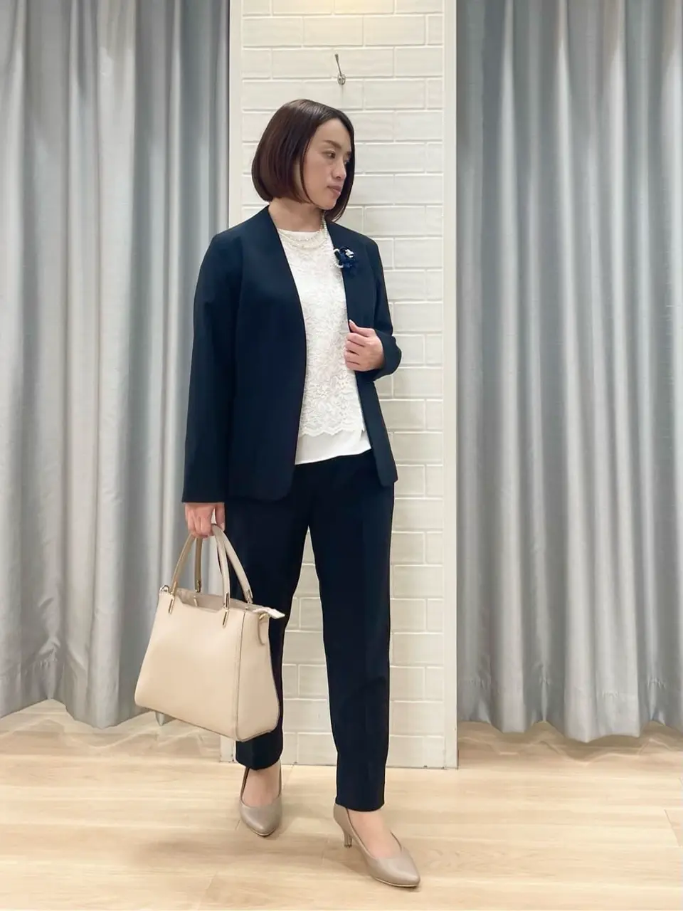 ANY SIS 丸岡 コーディネート画像