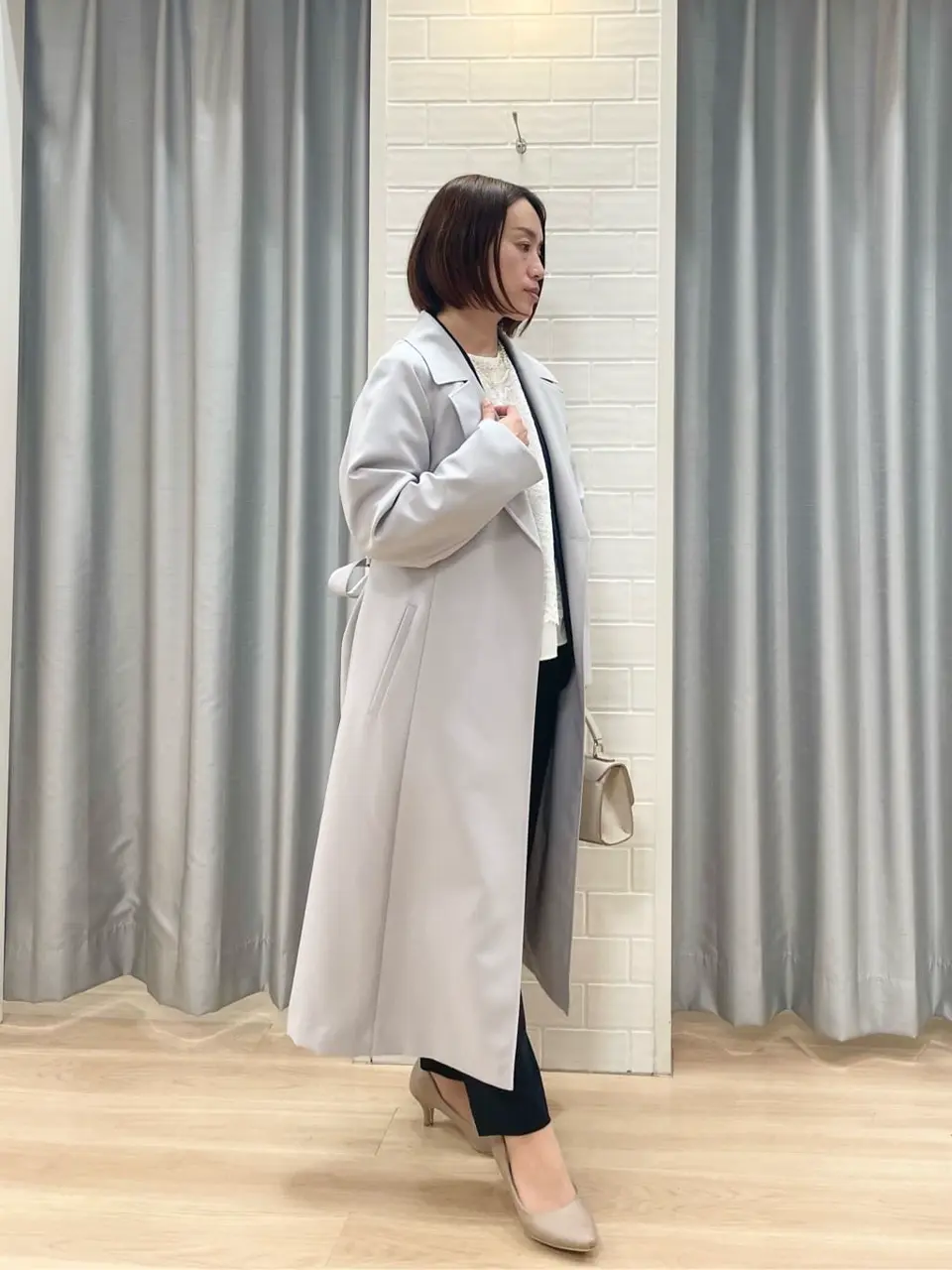 ANY SIS 丸岡 コーディネート画像