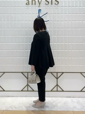 ANY SIS 西田 コーディネート画像