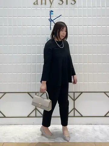 ANY SIS 西田 コーディネート画像