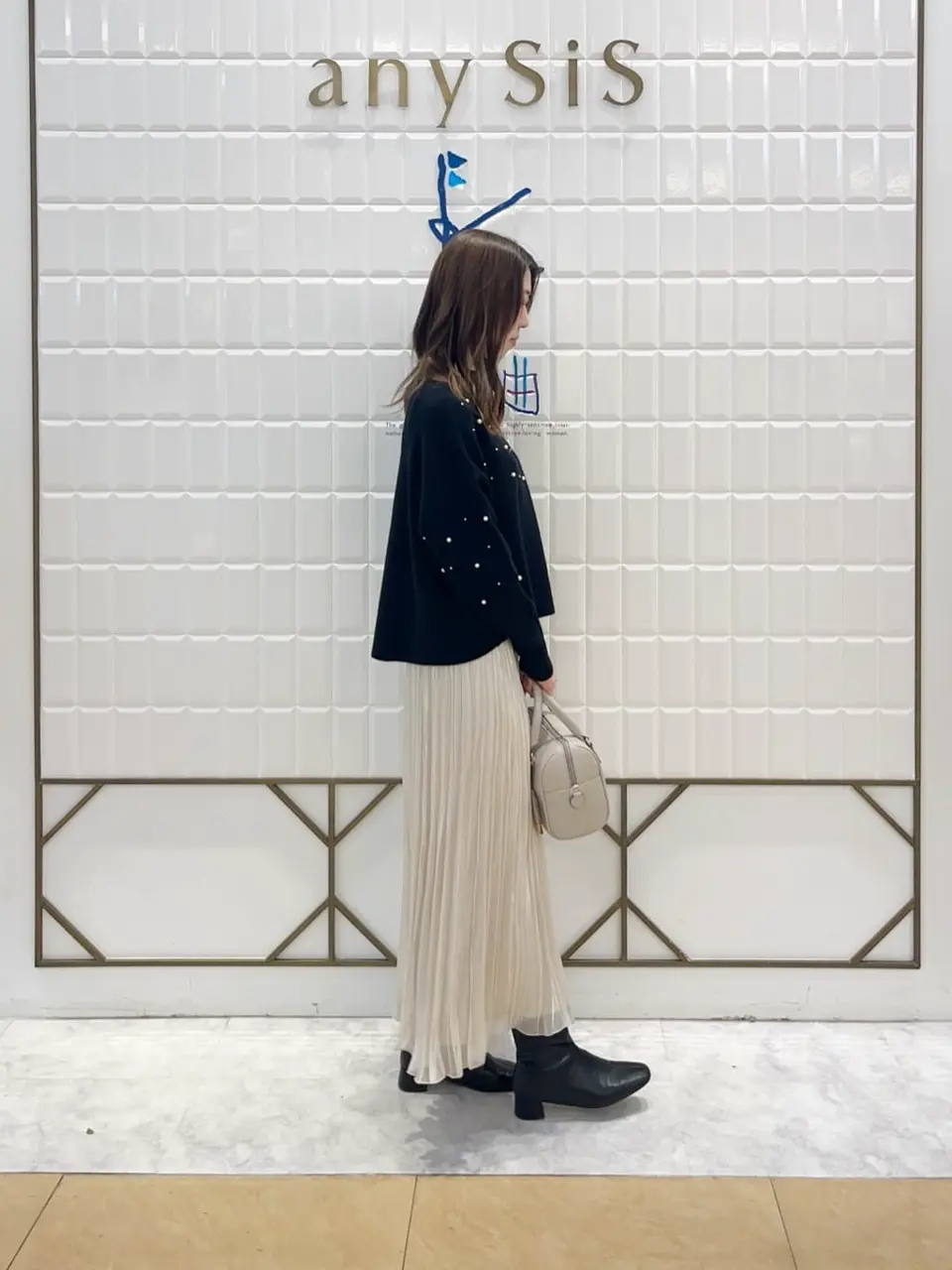 ANY SIS 上田 コーディネート画像
