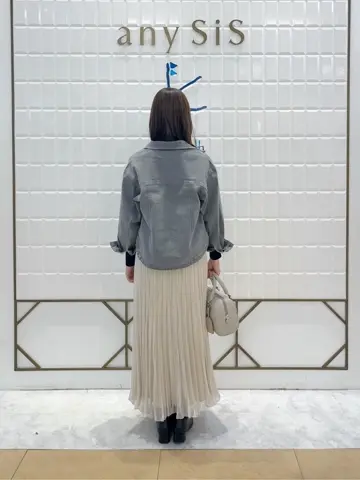 ANY SIS 上田 コーディネート画像