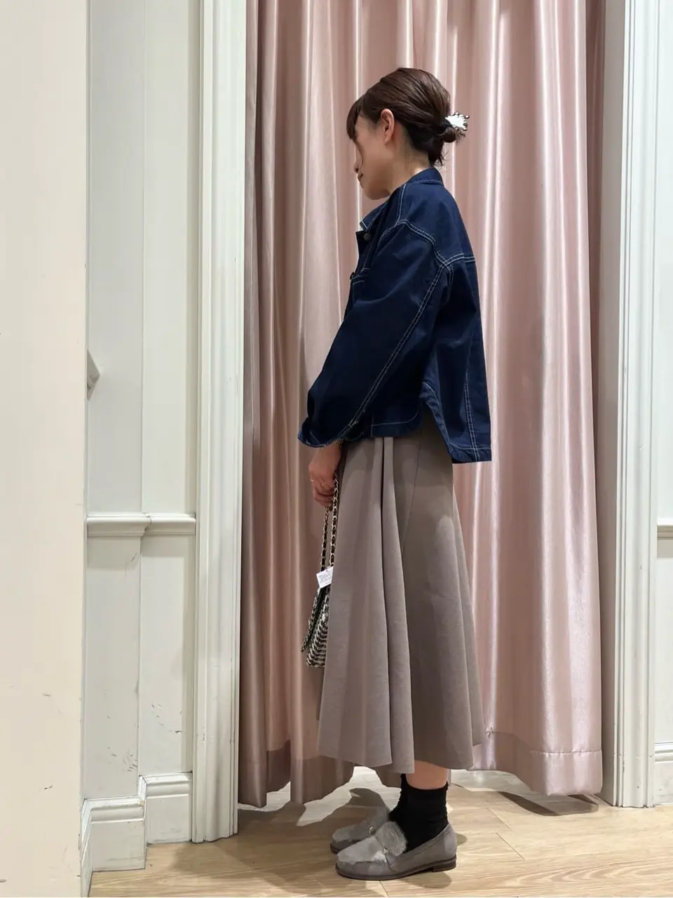 ANY SIS 矢島 コーディネート画像