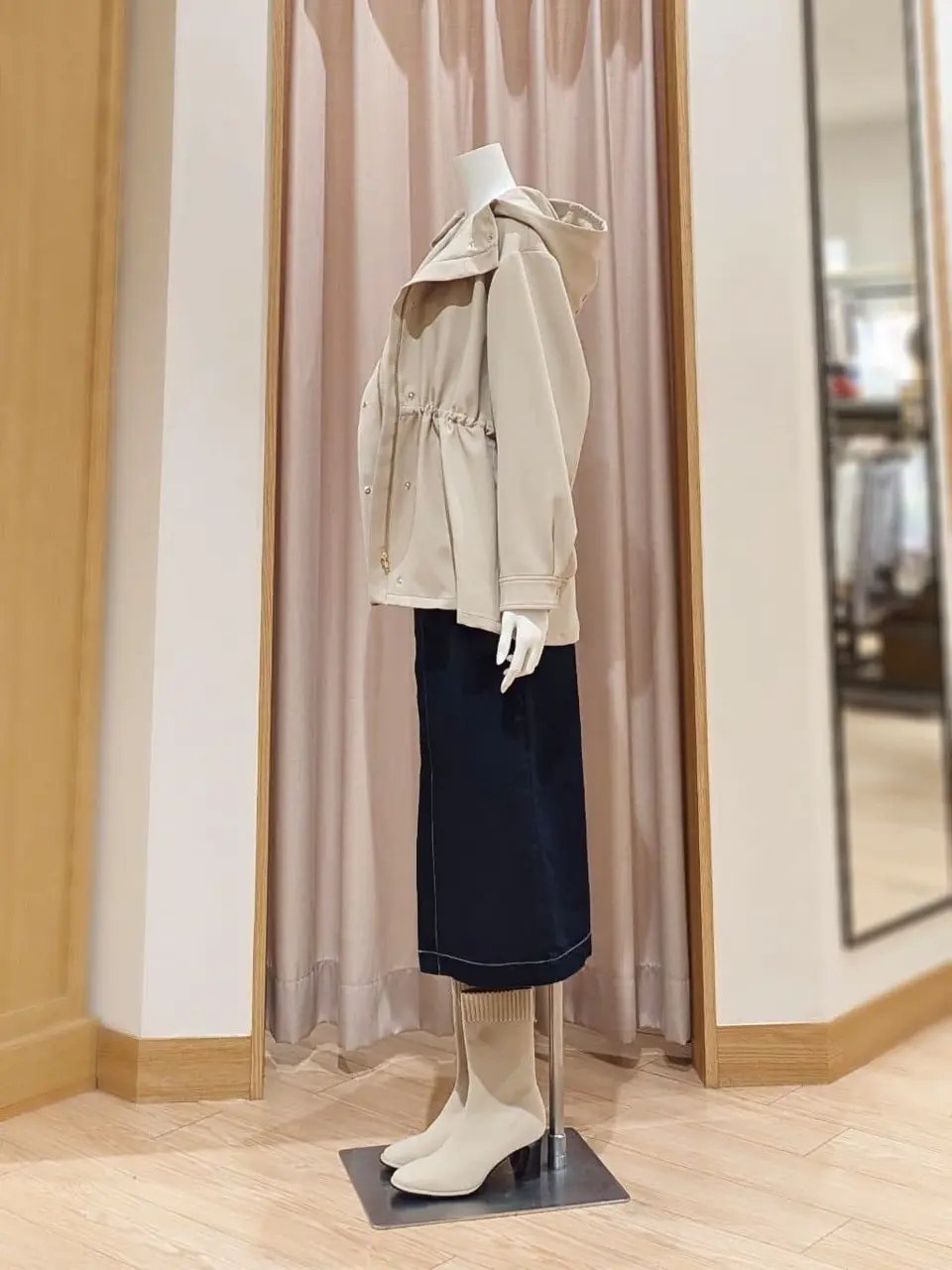 ANY SIS 岩田 コーディネート画像