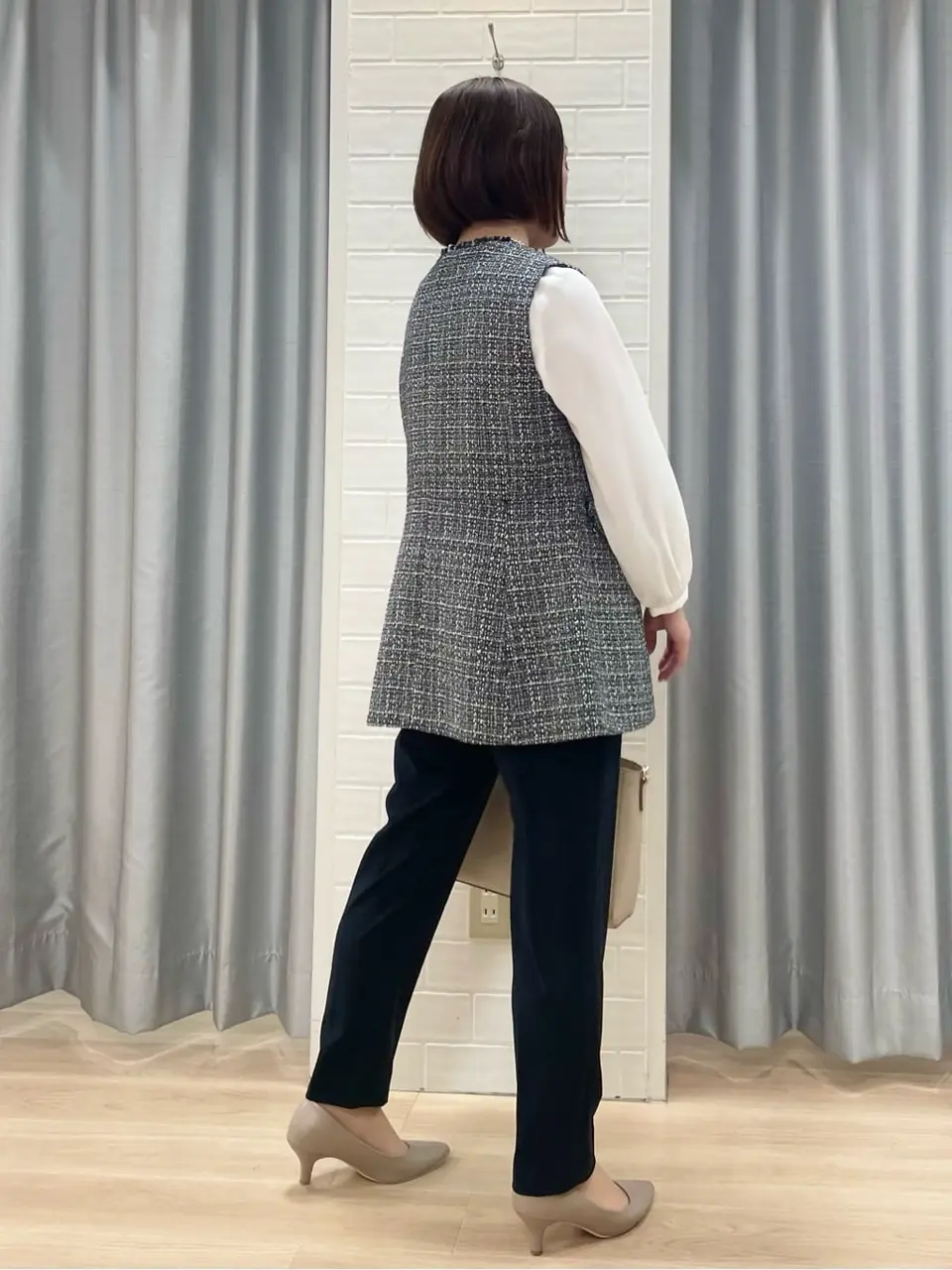 ANY SIS 丸岡 コーディネート画像