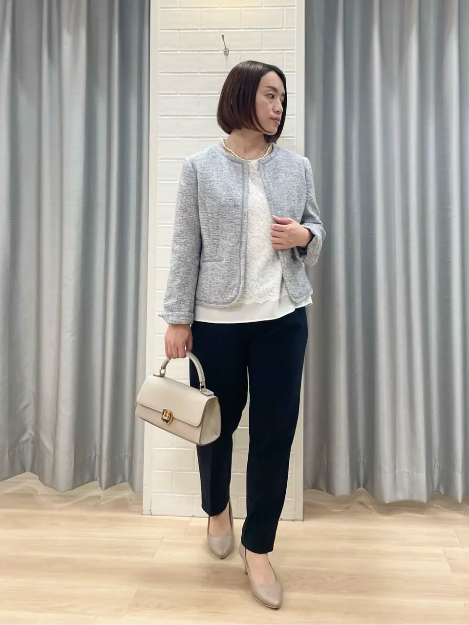 ANY SIS 丸岡 コーディネート画像