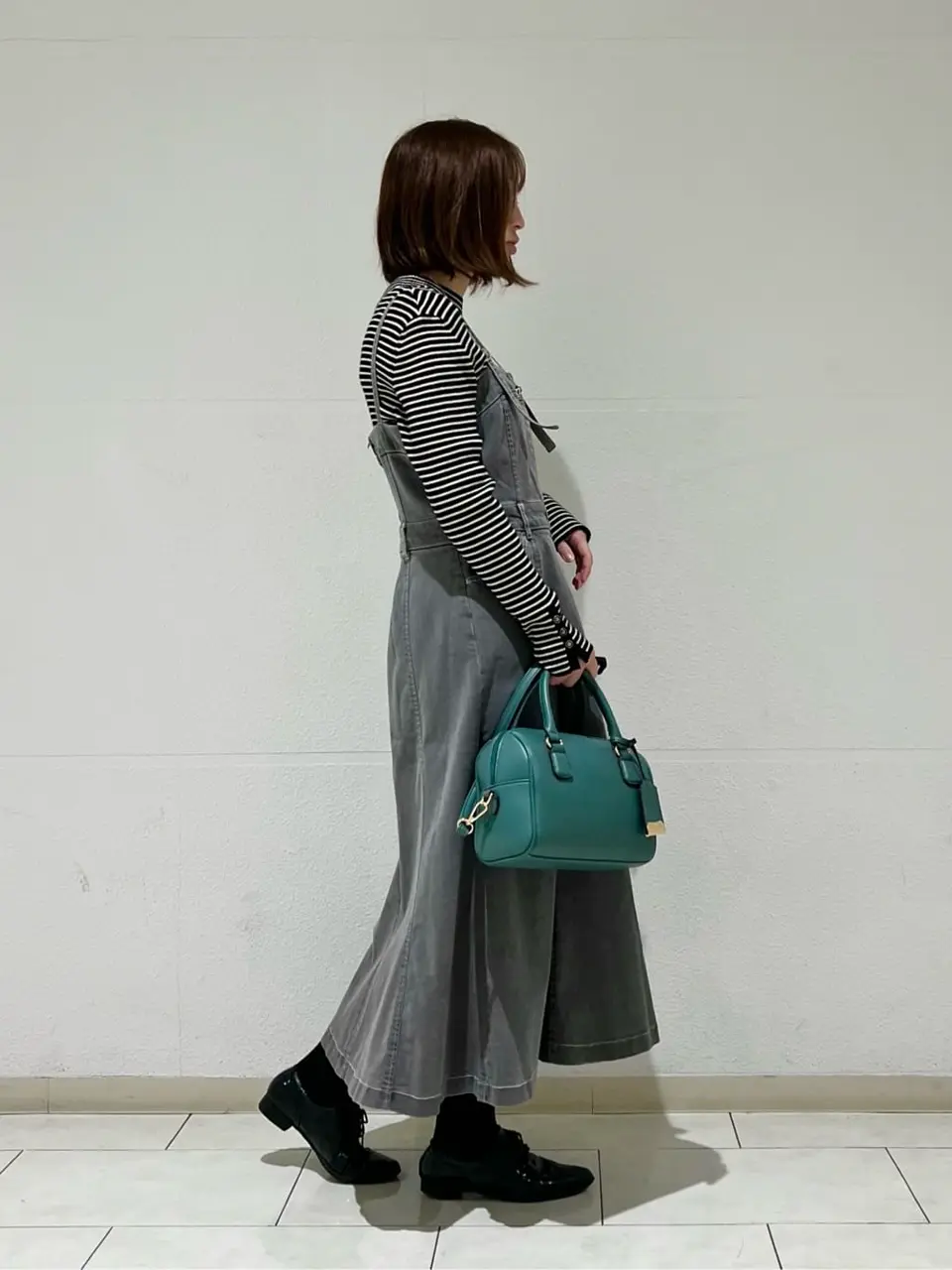 ANY SIS 村上 コーディネート画像