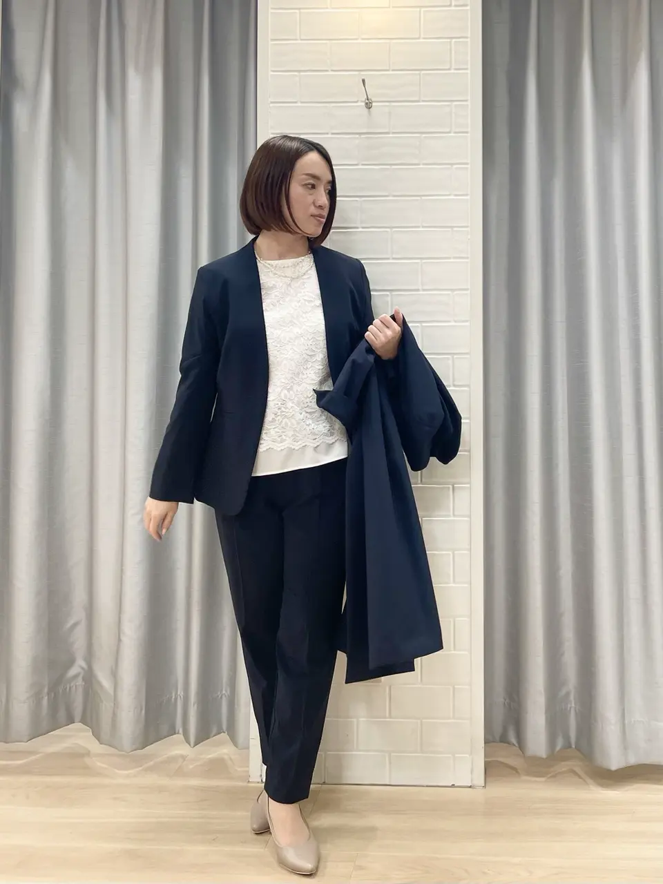 ANY SIS 丸岡 コーディネート画像