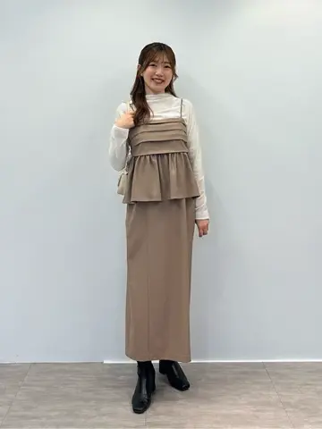 ANY SIS みぃ コーディネート画像